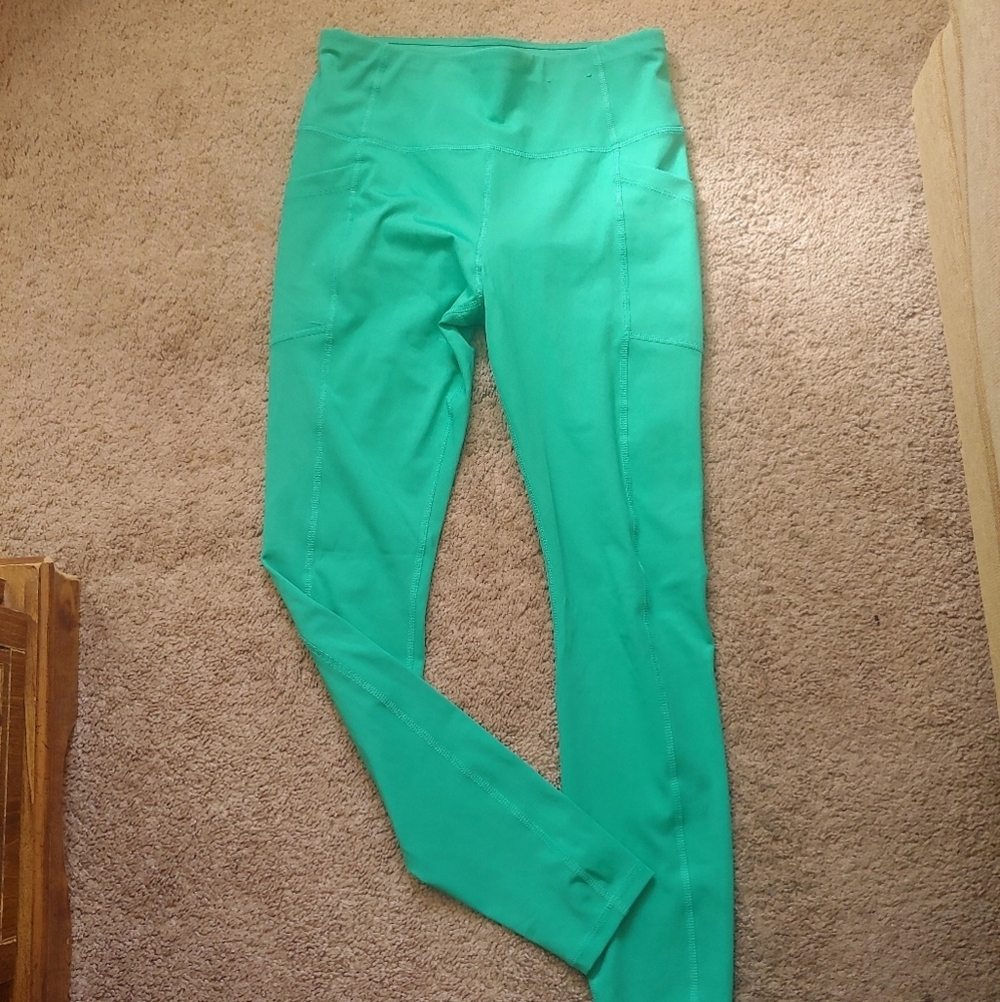 NWOT Avia green stretchy workout leggings - Picture 2 of 5